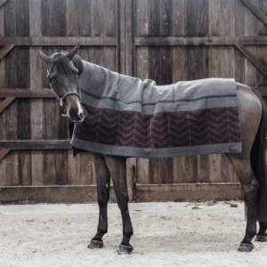 Kentucky Horsewear Abschwitzdecke Square Heavy Fishbone Fleecedecke 210x200cm Grey/Bordeaux